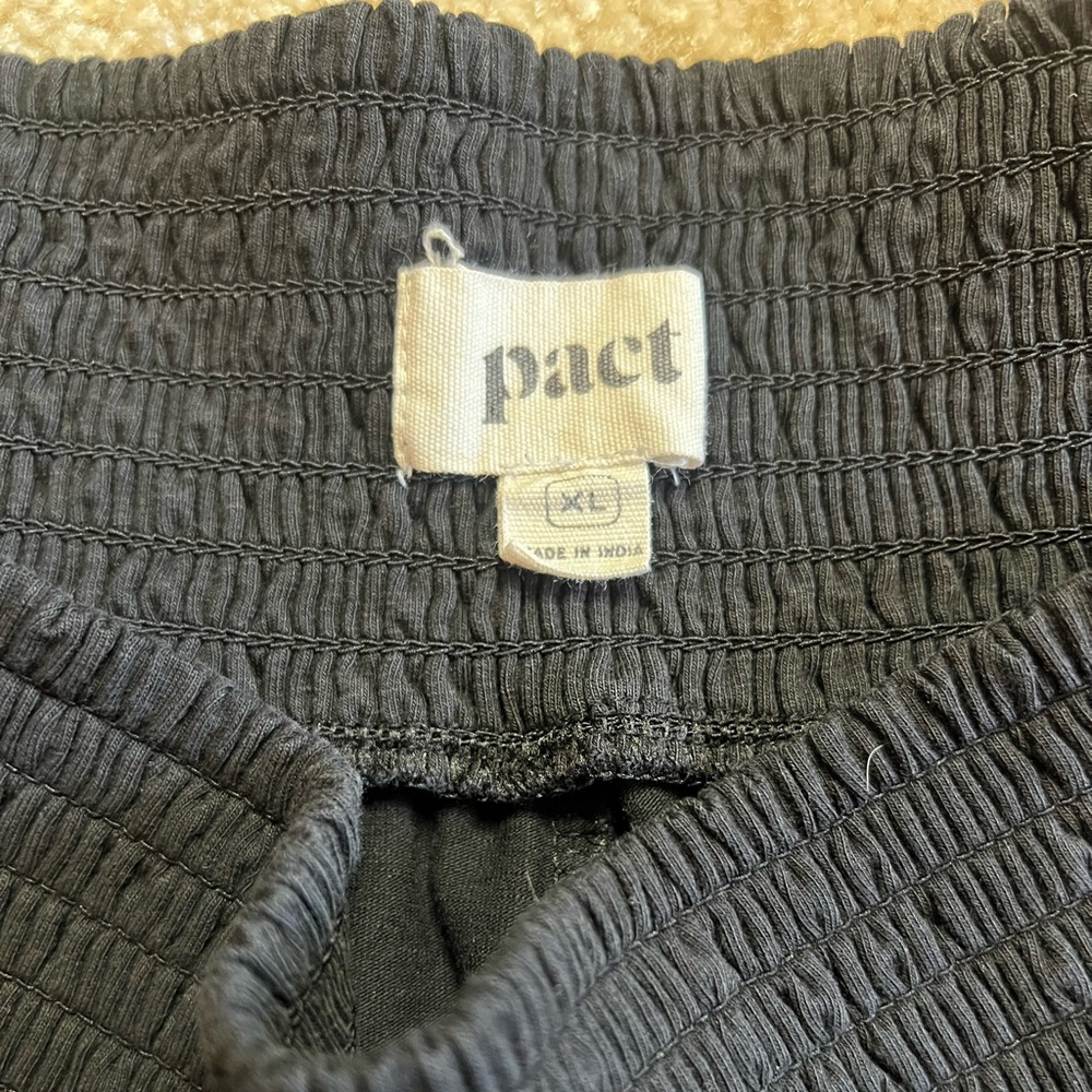 Bundle of two black Pact shorts - Picture 5 of 6